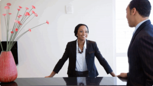 BlackWoman-hospitality-jobs-hotel-receptionist-customer-service-work