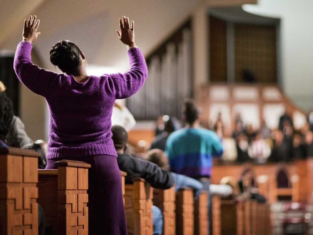 blackwoman-CHURCH