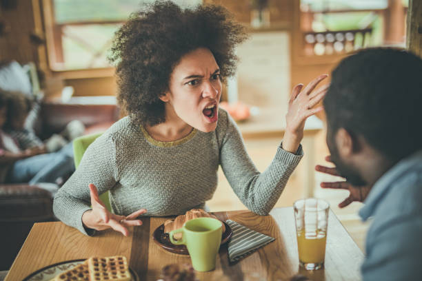 blackwoman-ANGRY-slappingman